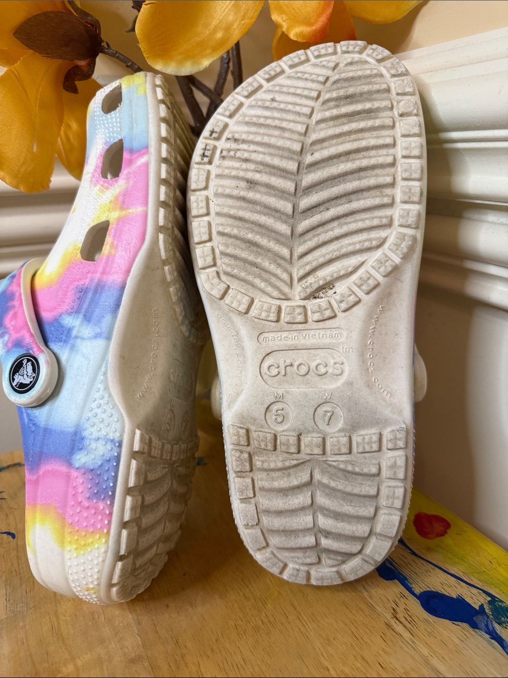 CROCS White Tie-Dye Platform Clogs men:5 wmn: 7 - Picture 5 of 6